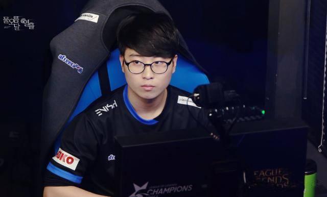 客场对阵中 客场对阵中