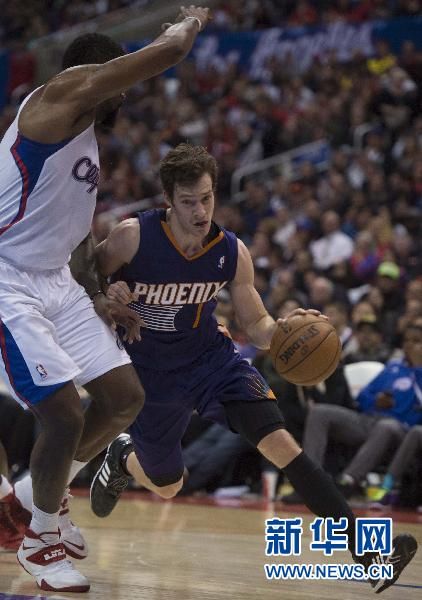 的年轻攻击 的年轻攻击