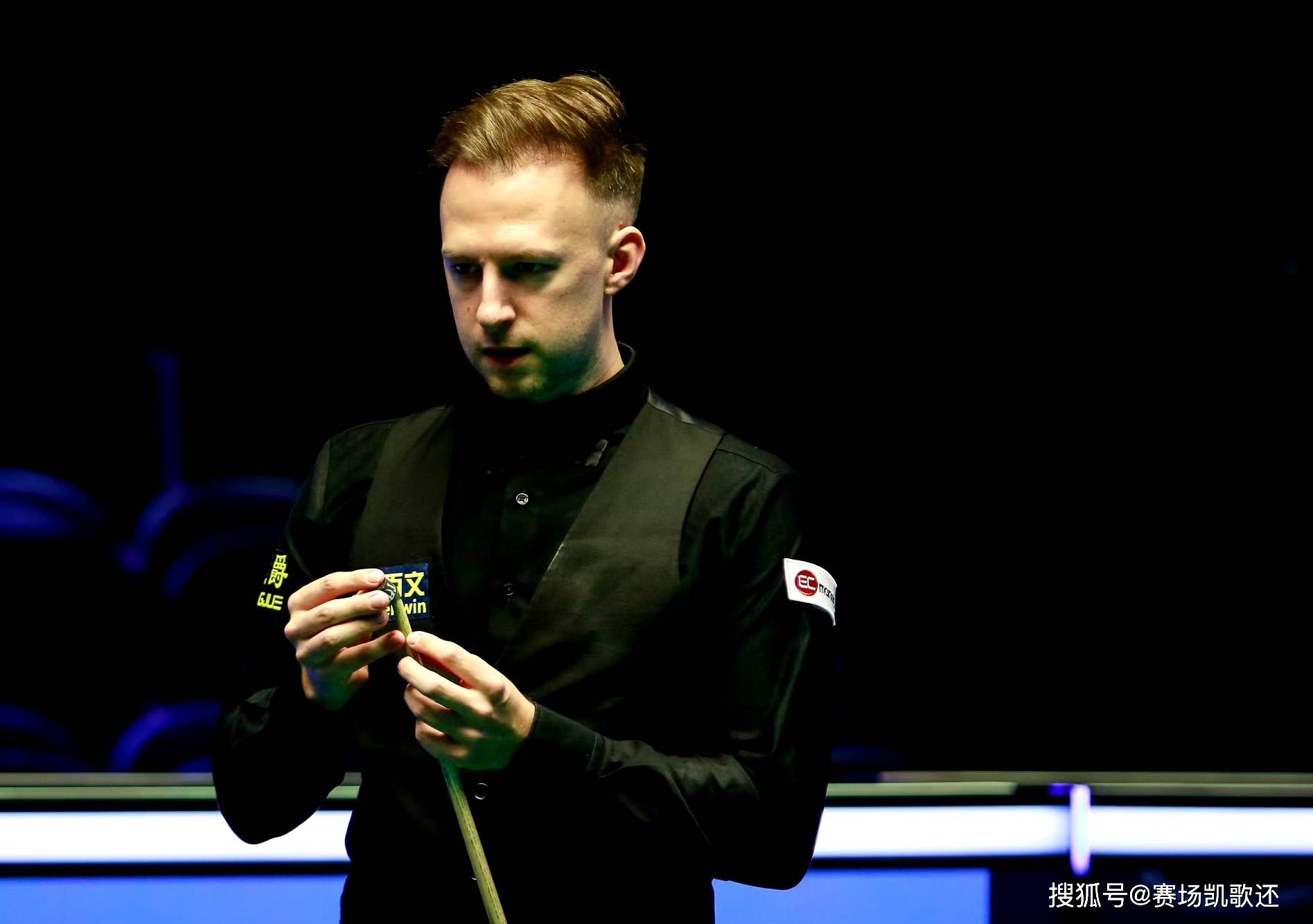 仅让曼城在 仅让曼城在