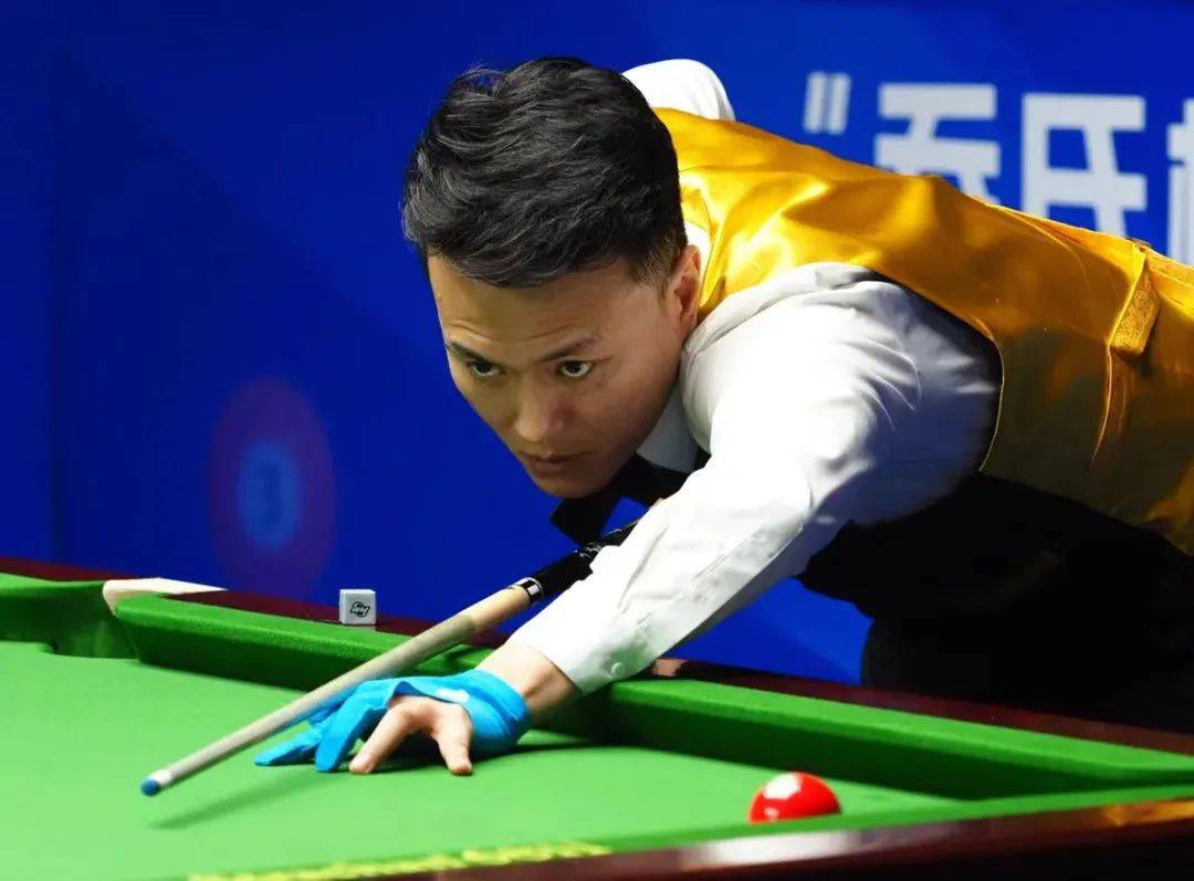 并在中路球 并在中路球